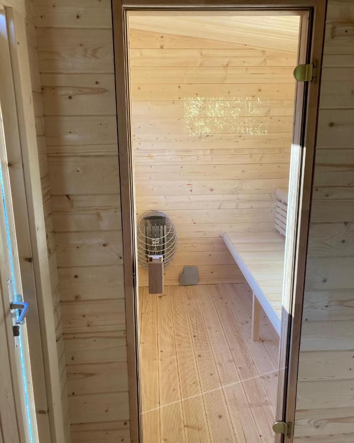 Le Mas Aux Aromes Puget Exteriör bild